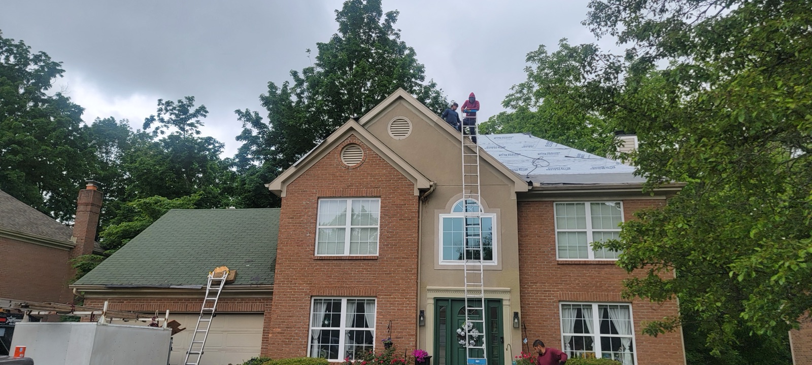 Green to Onyx Black Roof Upgrade detailed photo 1